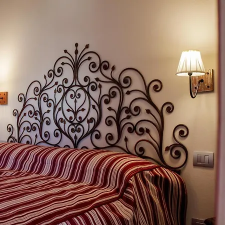 Casa Taro Bed & Breakfast Marsaglia  Exterior photo